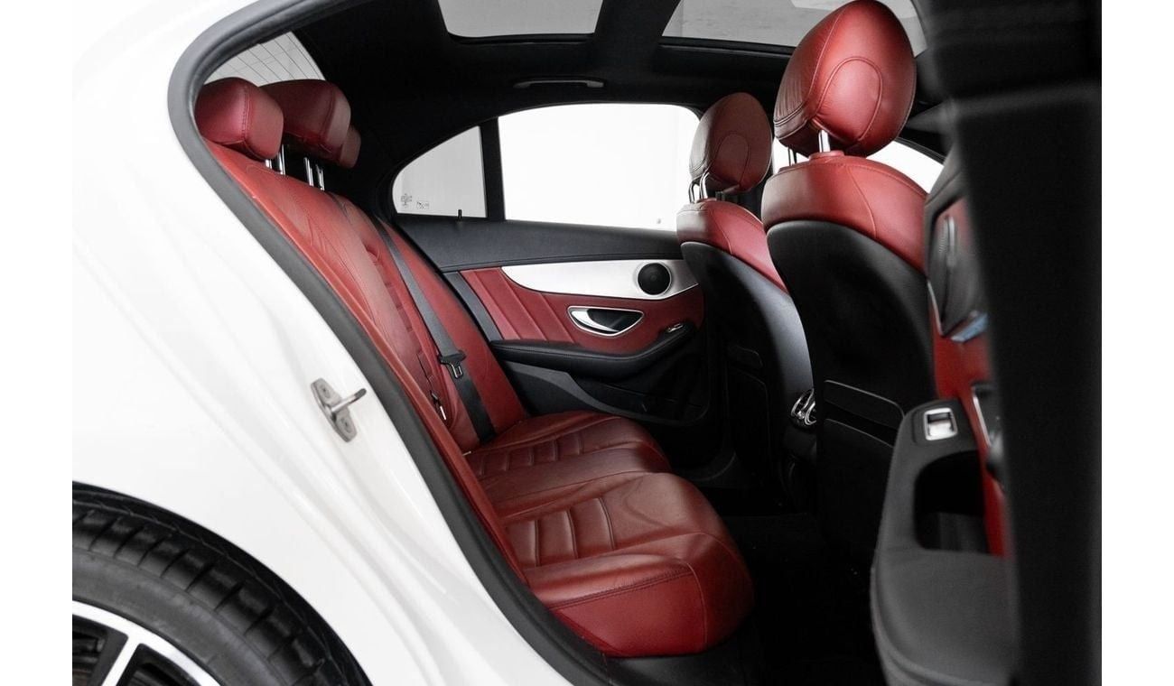 مرسيدس بنز C 200 AMG Line