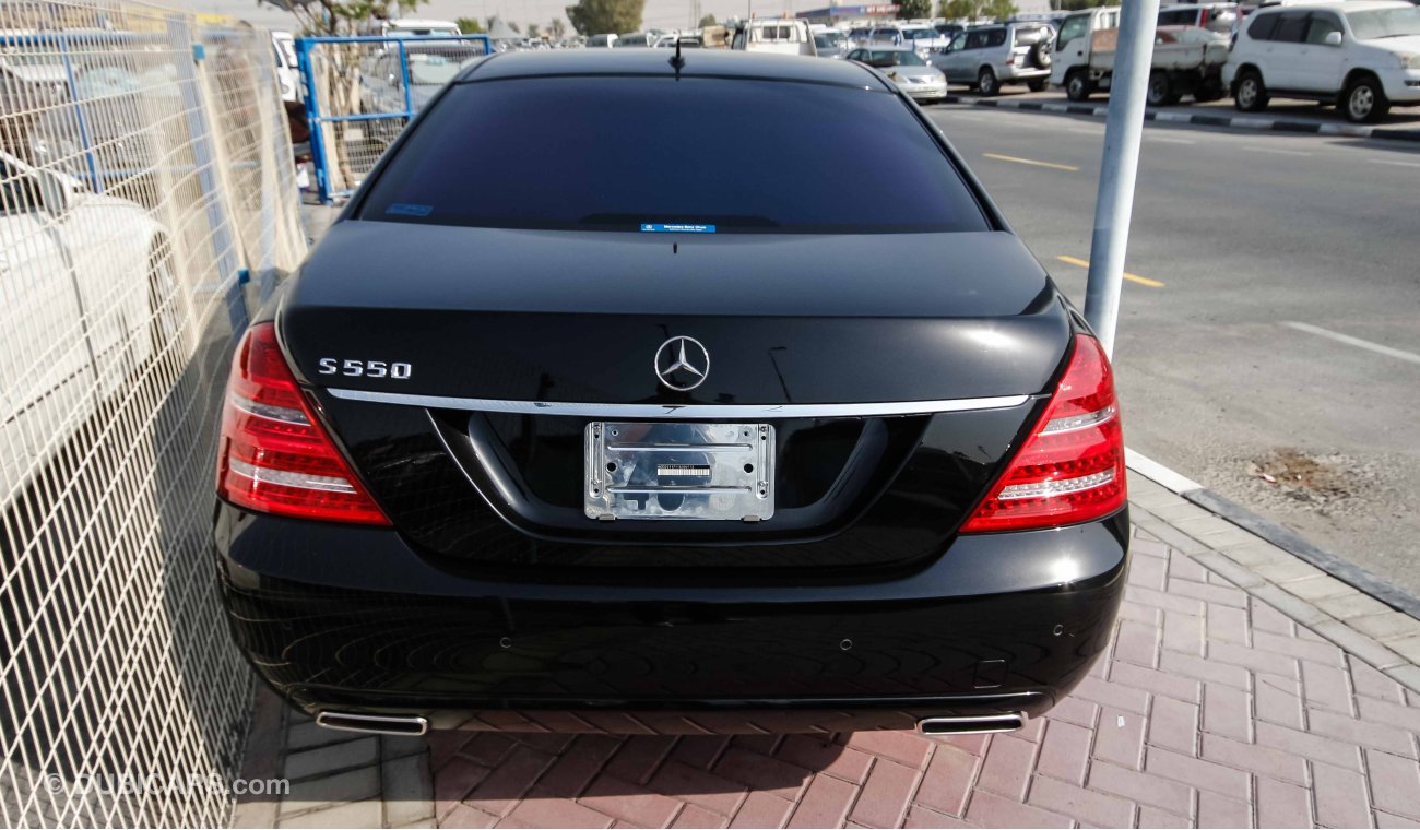 مرسيدس بنز S 550