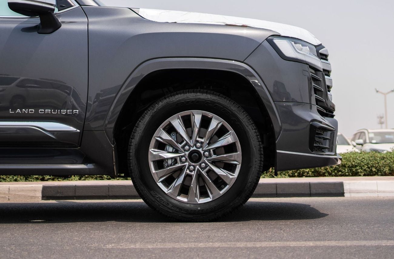 Toyota Land Cruiser 2026 Toyota Land Cruiser VXR 3.5L Twin Turbo AT Petrol (Gray)