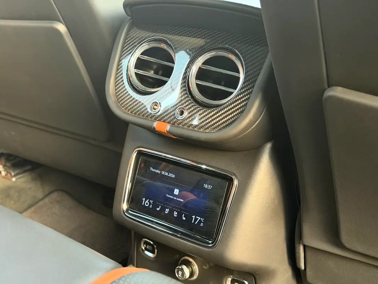 Bentley Bentayga SPEED MODEL - GCC SPECS - NO ACCIDENT - FULL SERVICE IN AGENCY