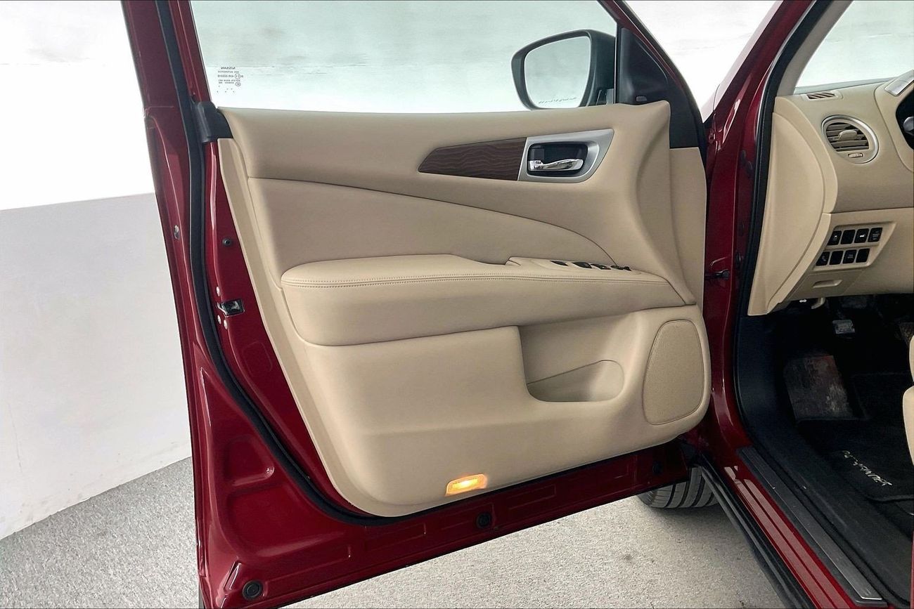 Nissan Pathfinder SV | National Day Celebration | Guaranteed Warranty | 0 Down Payment