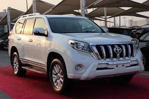 Toyota Prado VXR 4.0L 4WD Toyota Prado VX.R / 2017 / GCC / Free Accident / V6