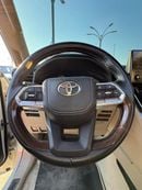 تويوتا لاند كروزر VXR 3.5L