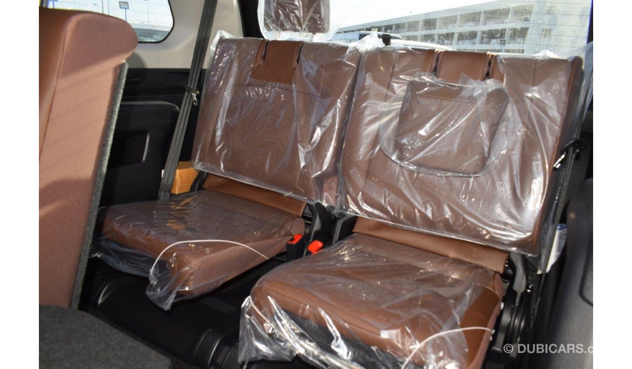 تويوتا 4Runner Limited SUV 4.0L Petrol 7 Seat Automatic
