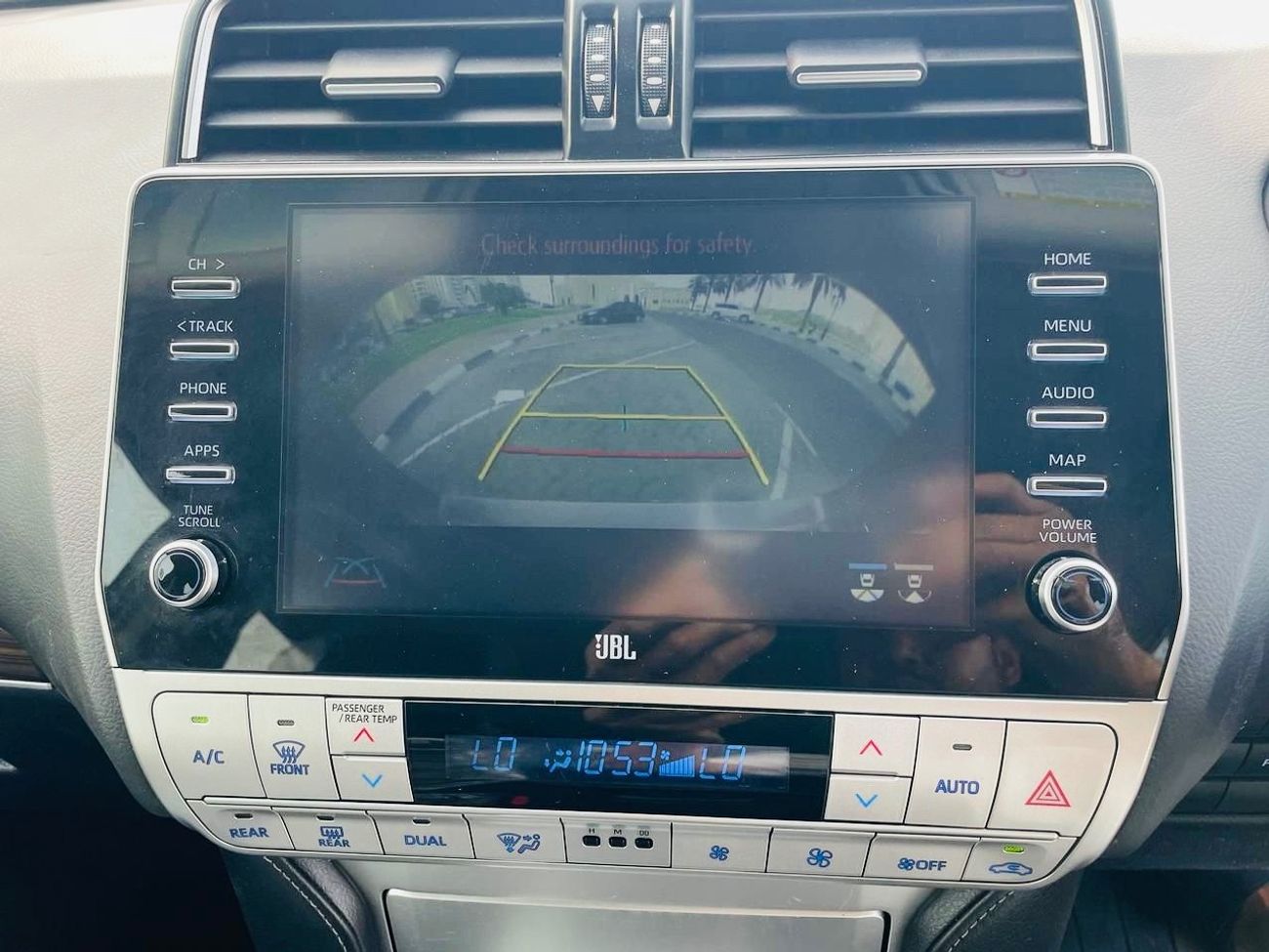 تويوتا برادو Toyota Kakadu Prado 2022 Full option Top the range Diesel R H D