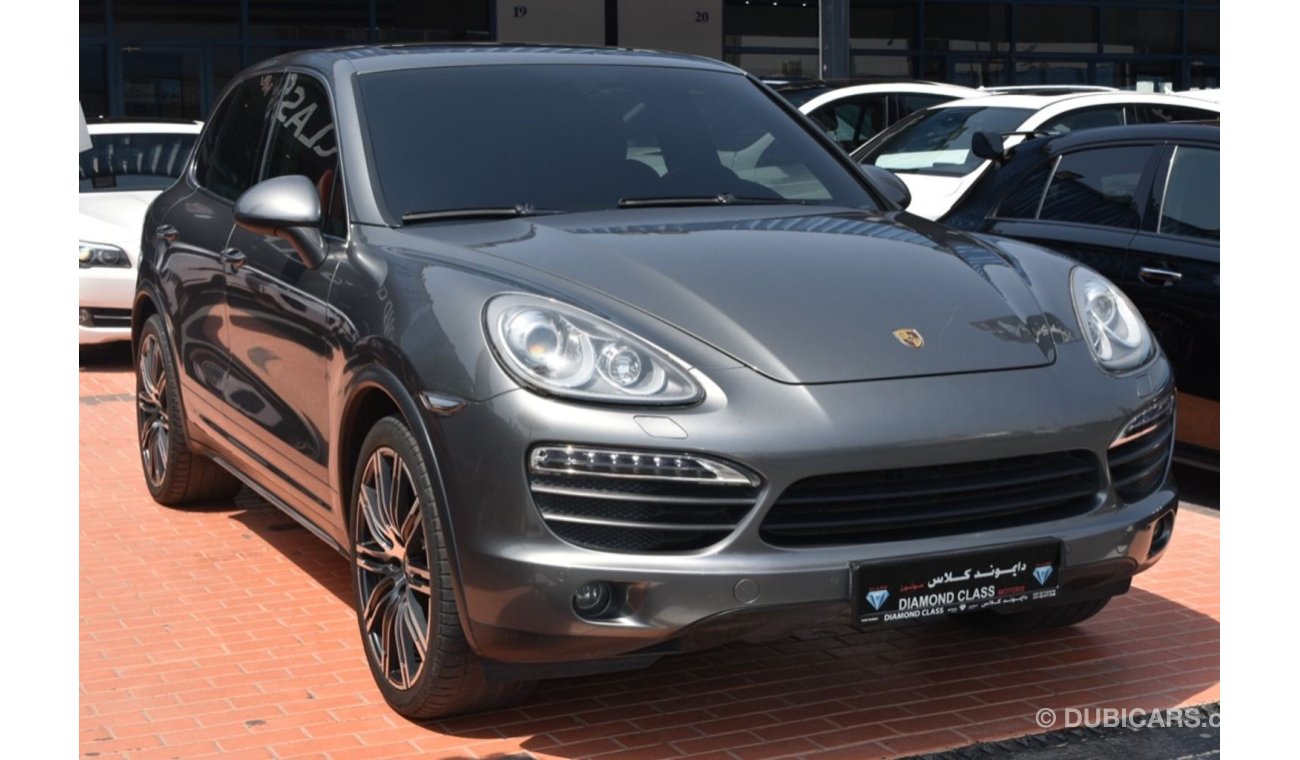 Porsche Cayenne S 2014 gcc