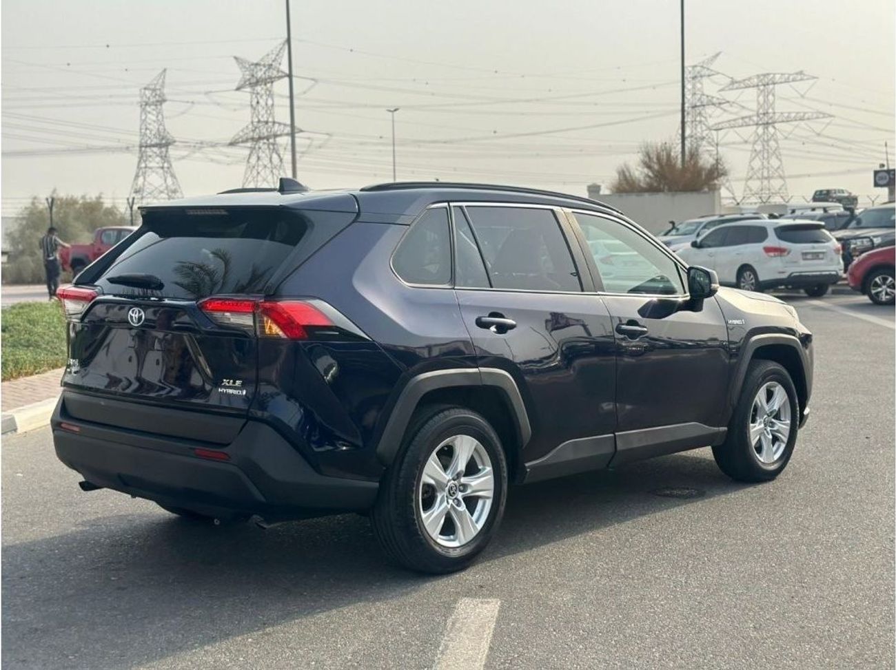 Toyota RAV4 hybrid Toyota Rav4 XLE 2020