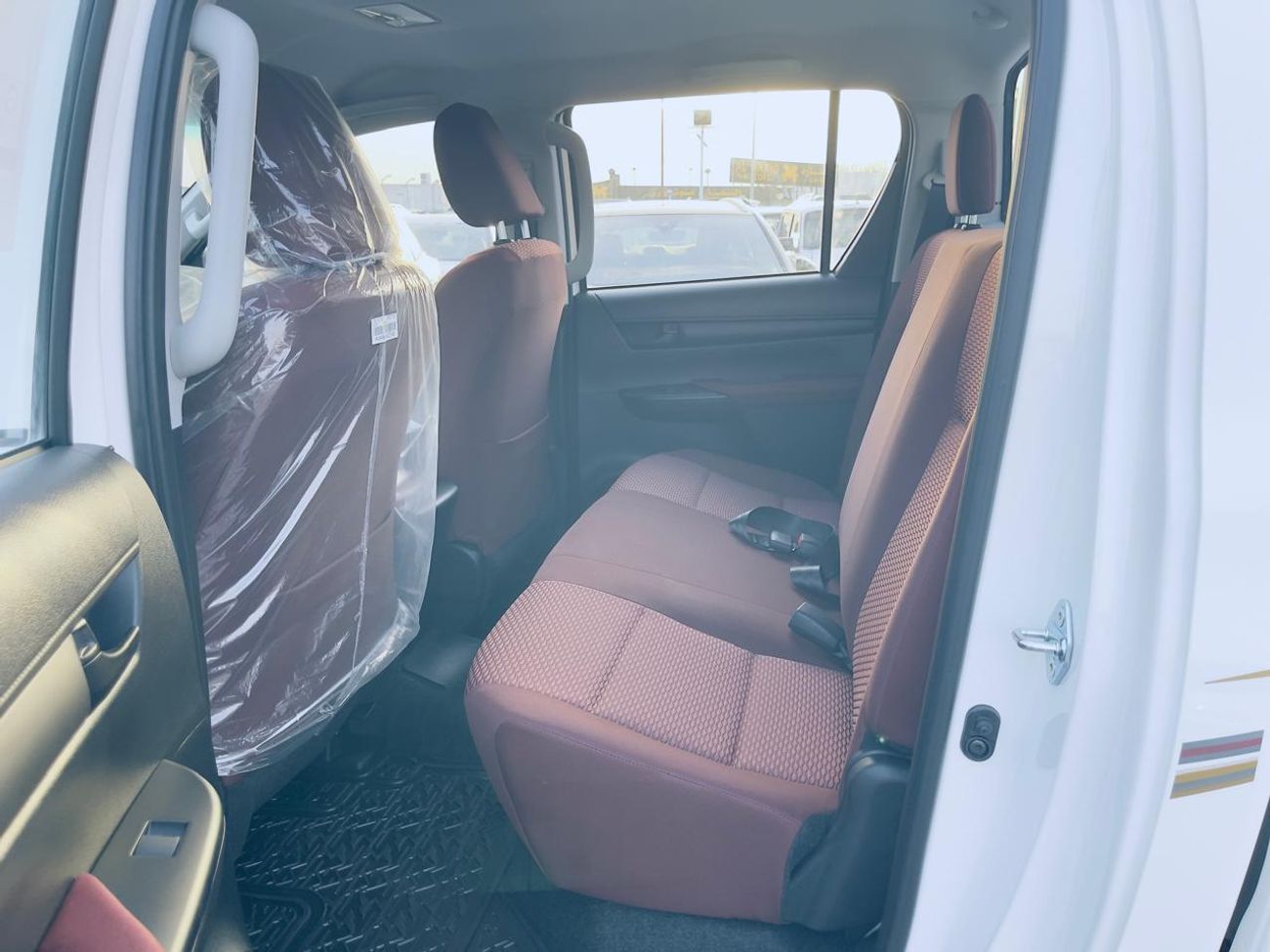 تويوتا هيلوكس S GLX 2.4L 4WD A/T