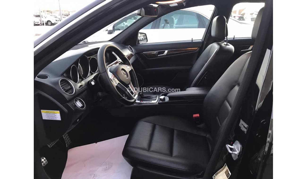 مرسيدس بنز C 250 مرسيدس C250 موديل 2013  كت 63 السياره حاله ممتازه من الداخل والخارج