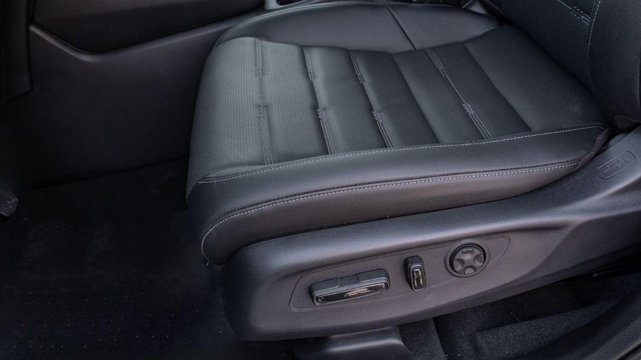 هوندا سي آر في 2026 | HONDA CRV GLOBAL 30 -YEAR HONOR EDITION 240 TURBO FRONTIER 5 SEATS [EXPORT ONLY]