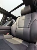 Toyota Tundra Toyota Tundra ( i-FORCE MAX ) Platinum Hybrid - 2024 - Black