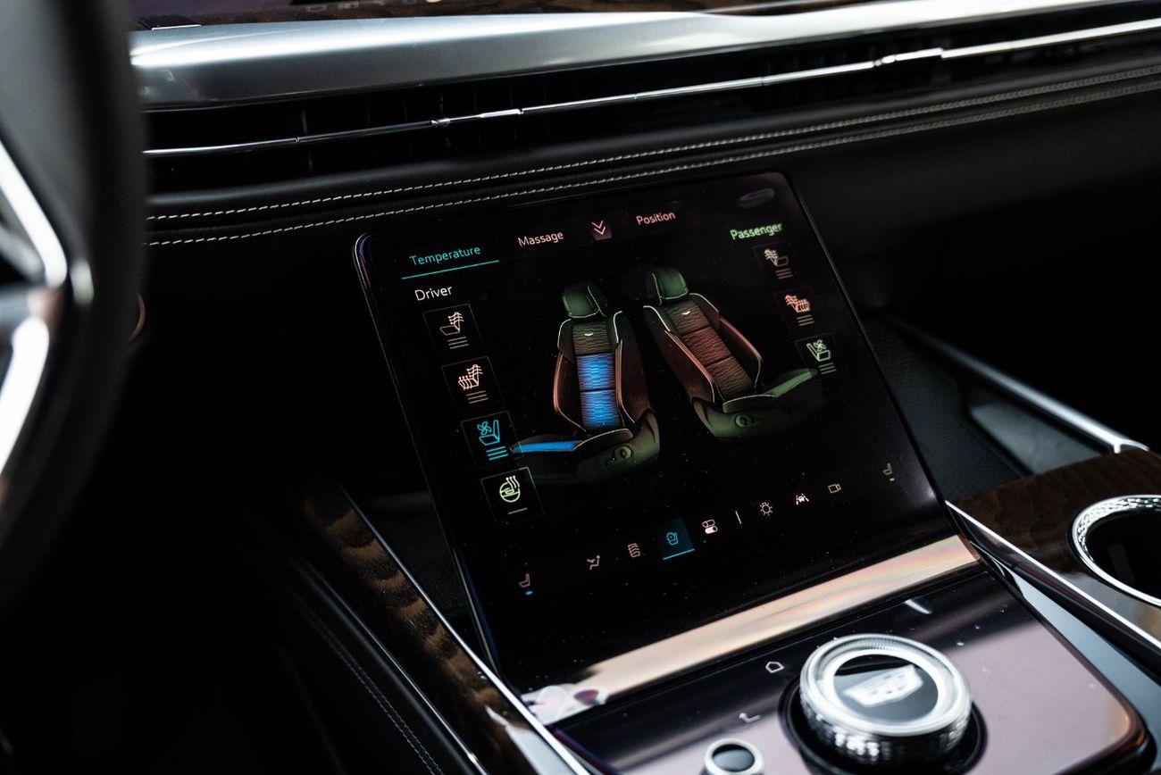 كاديلاك إسكالاد Sport Platinum 6.2L AWD