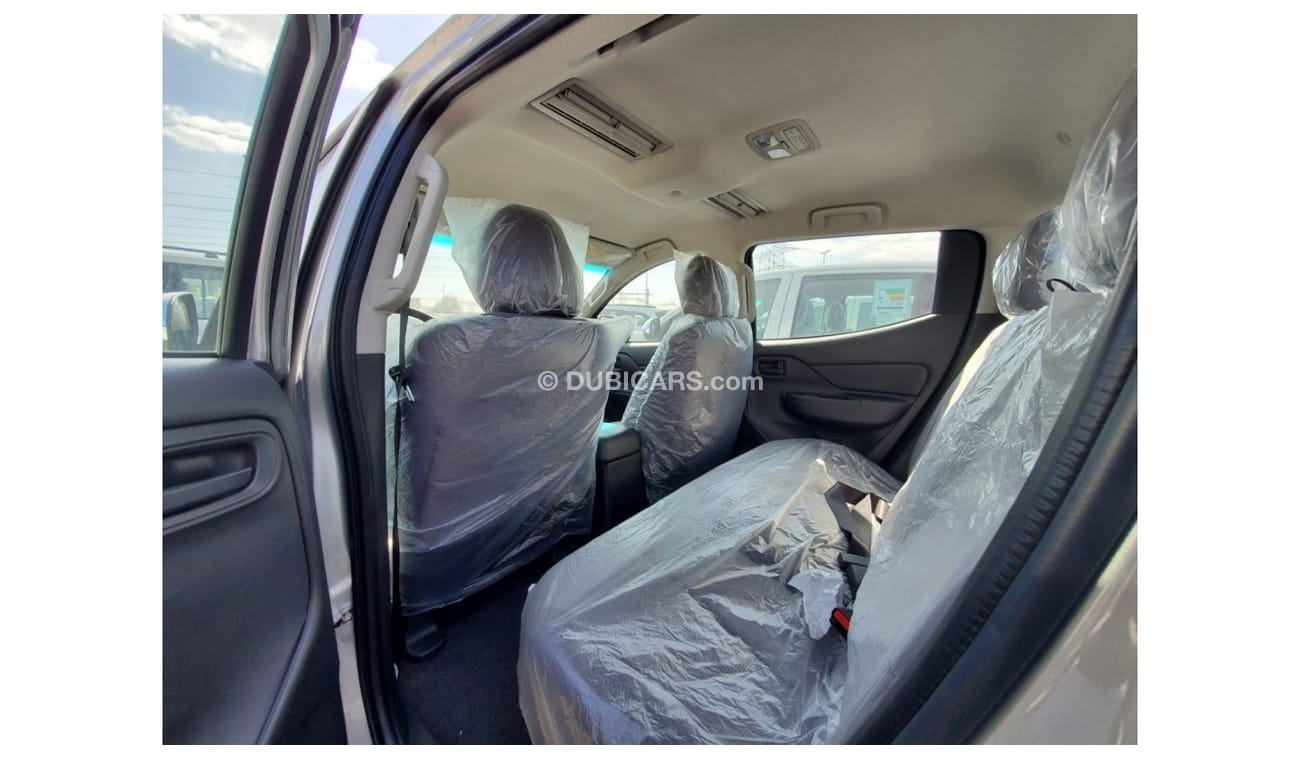 ميتسوبيشي L200 Mitsubishi L200 Pick Up D/Cab M/T 2.4L Diesel with Chrome Package