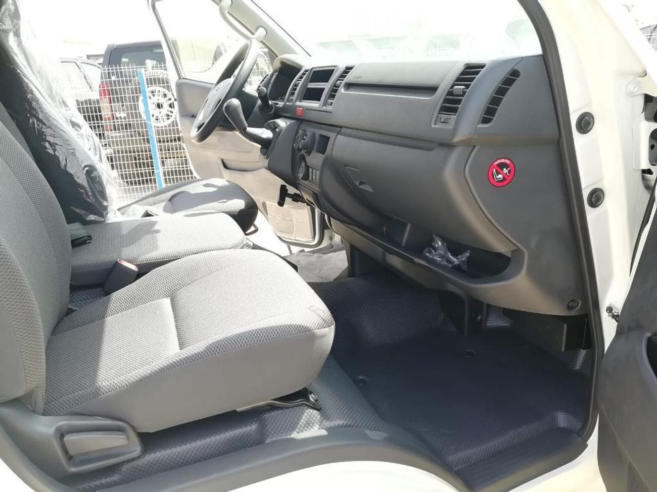 Toyota Hiace MANUAL 2.5L 2025