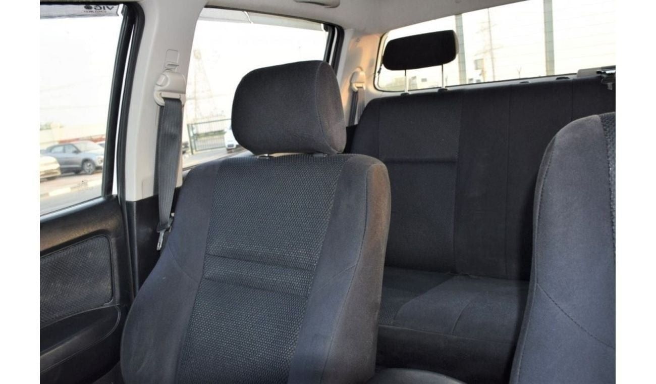 Toyota Hilux 2014 Toyota Hilux pickup, 4dr, 3.0L 4Cyl diesel, manual, four wheel, right hand drive, Australian sp