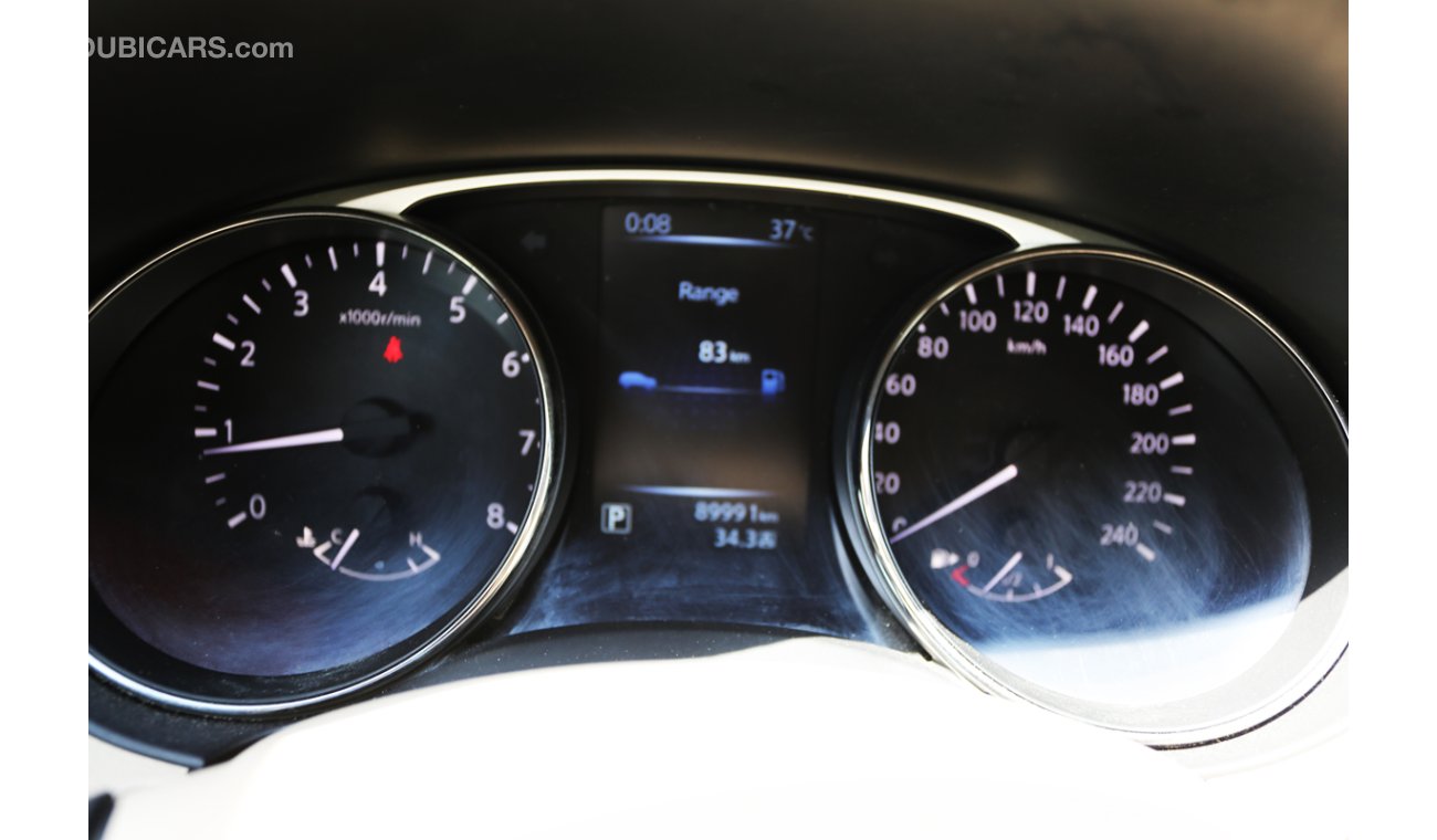 نيسان إكس تريل S 2.5cc 4WD with power window Cruise control