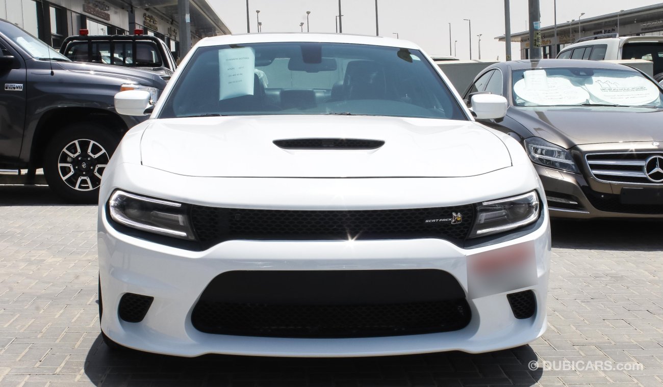 Dodge Charger SRT