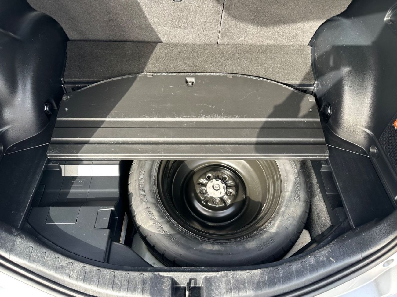 تويوتا راف ٤ Limited Hybrid Full Option