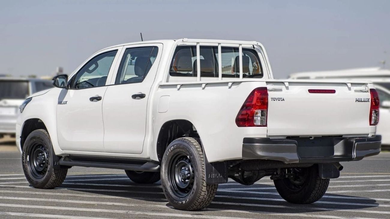 Toyota Hilux HILUX 2.4L MED OPTION
