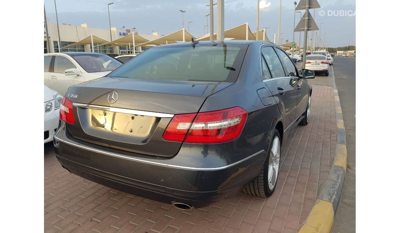 Mercedes-Benz E 350 Mercedes Benz E350 model 2010 car prefect condition full option low mileage