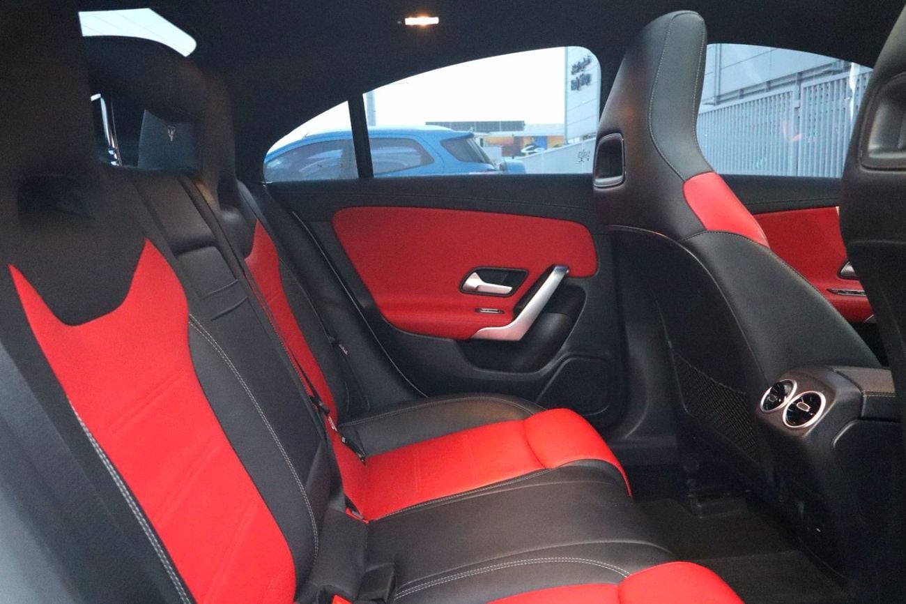 Mercedes Benz CLA250 PREMIUM