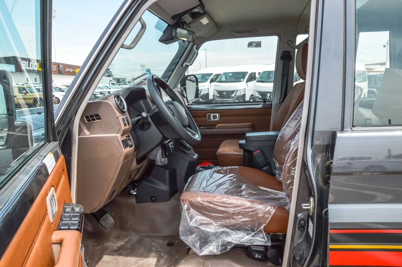 تويوتا لاند كروزر بيك آب TOYOTA LAND CRUISER 79 2.8L 4WD DIESEL PICKUP 2025