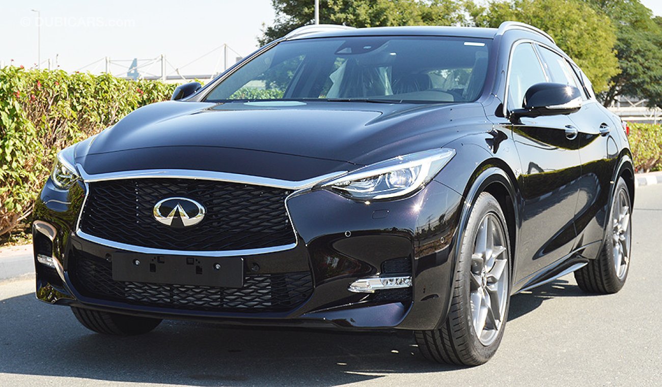 Infiniti Q30 Luxury / 4dr AWD / 2.0L 4cyl Turbo Full Option Gcc With 3Yrs./100k Km Warranty at the Dealer