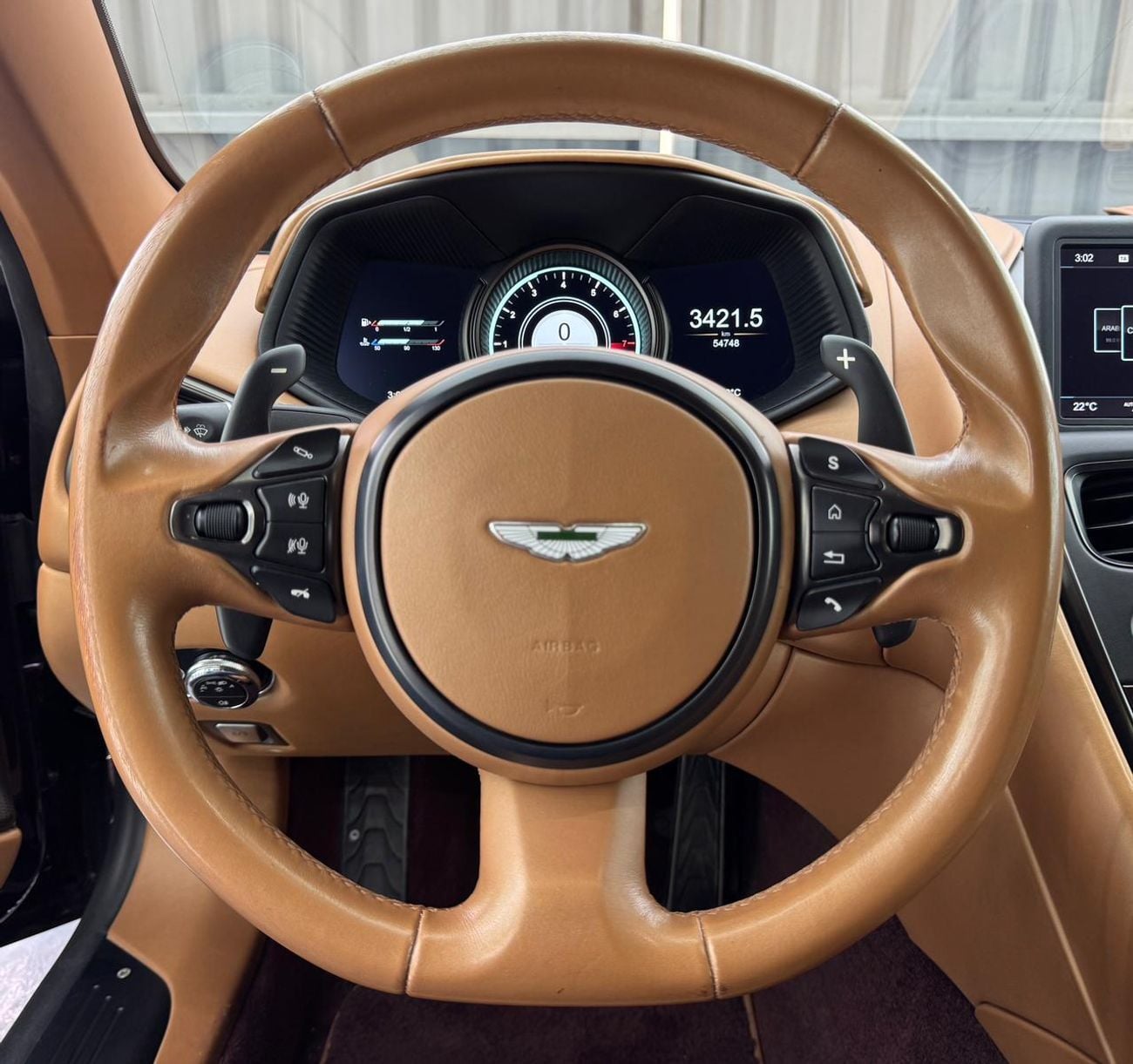 Aston Martin DB11 STD AMR 5.2L 2018 Aston Martin DB11  V12 With full Aston Martin Service History