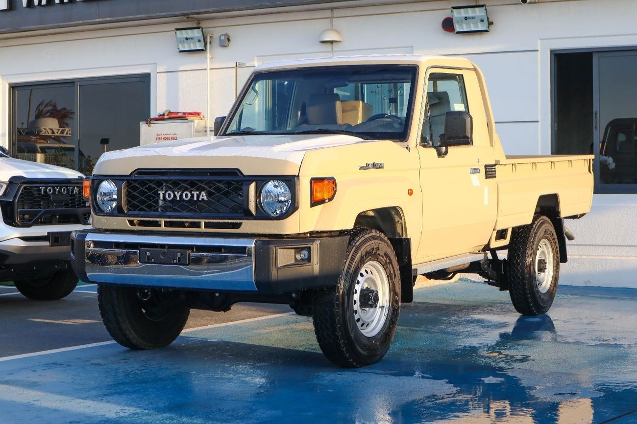 Toyota Land Cruiser Pick Up toyota land cruiser Single cab 4.0L 2024 manual