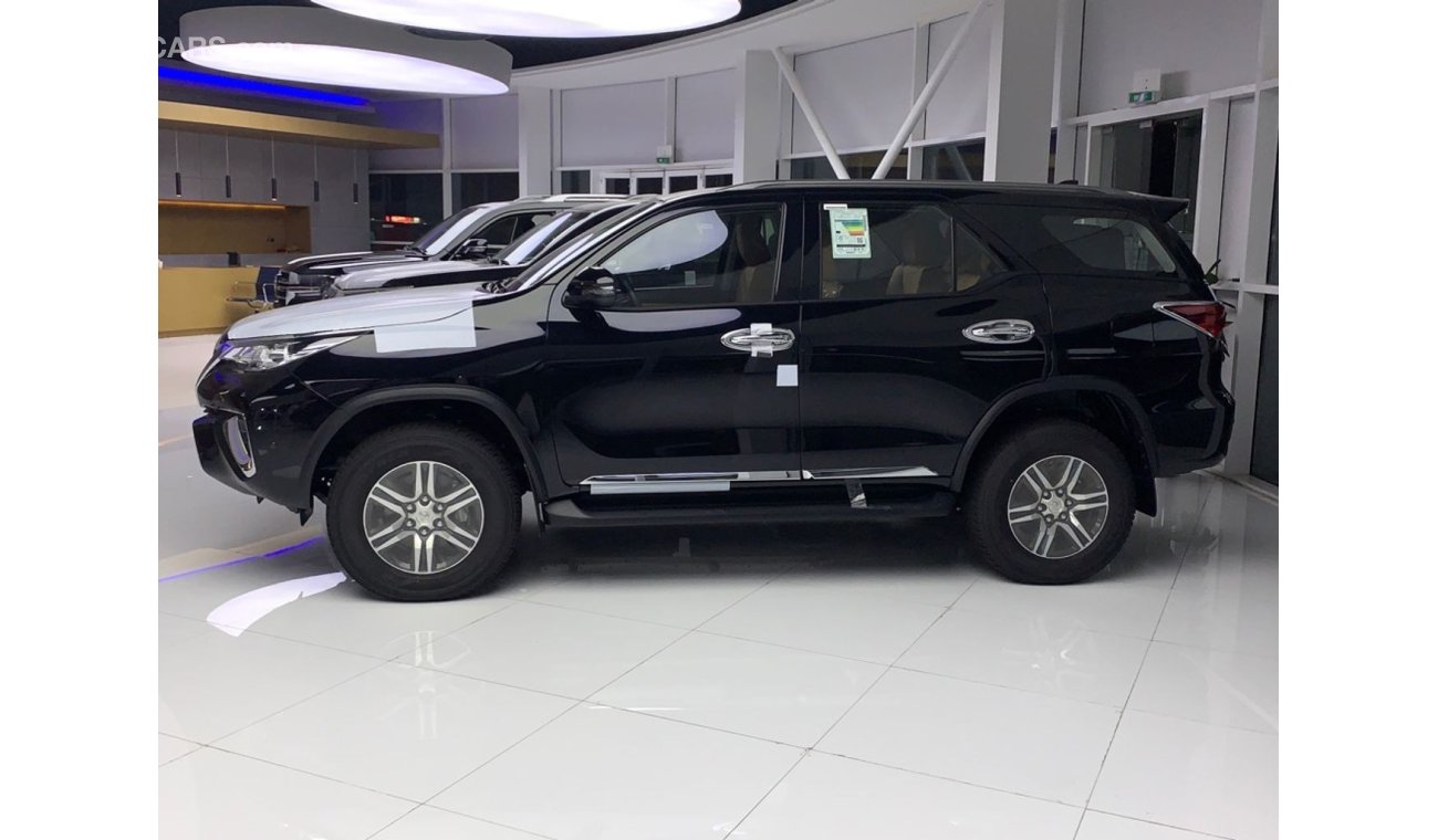 Toyota Fortuner V4 2.7