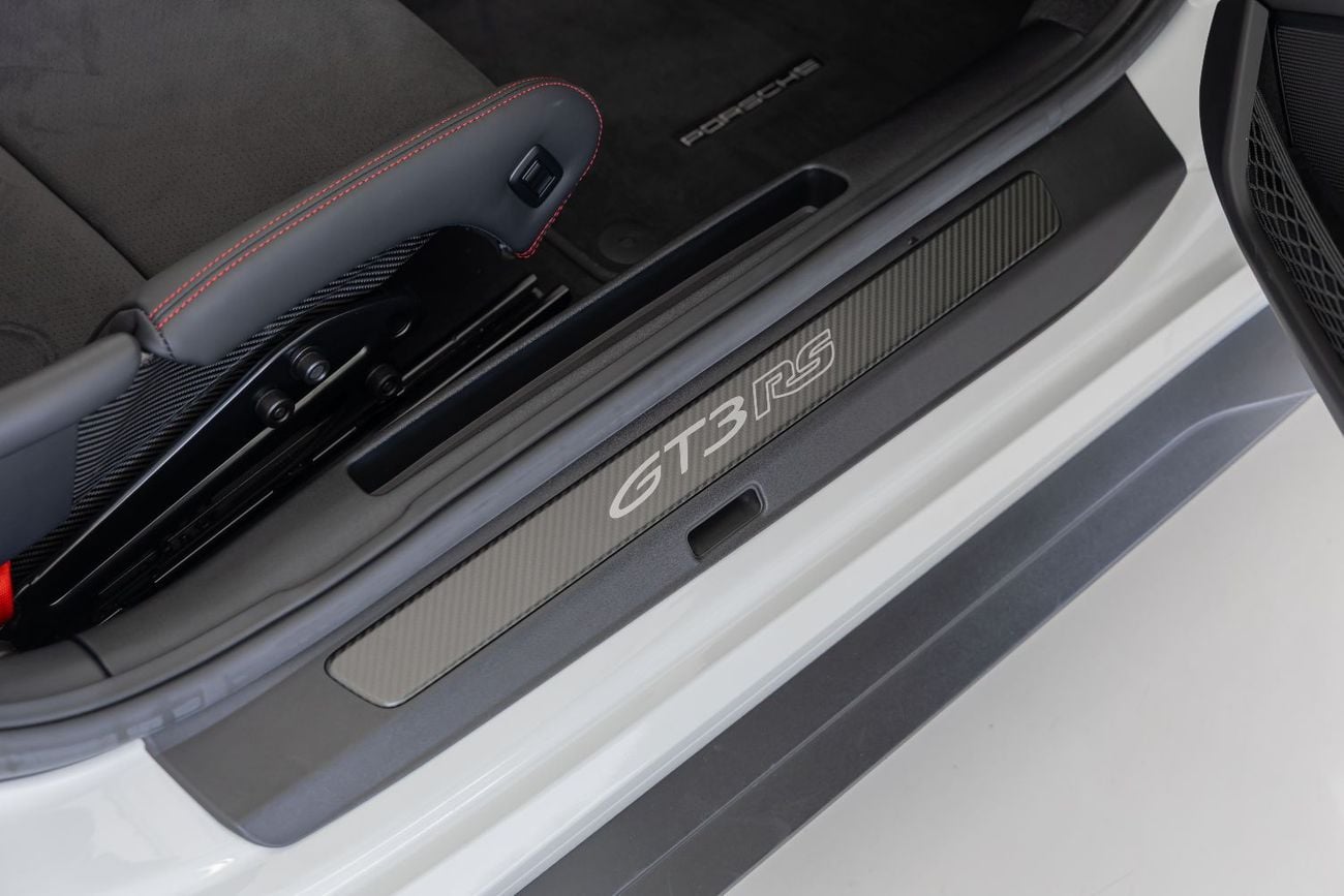 Porsche 911 GT3 RS 4.0L (520 HP) Coupe Porsche 911 GT3 RS | High Performance | Japanese Specs | 2023