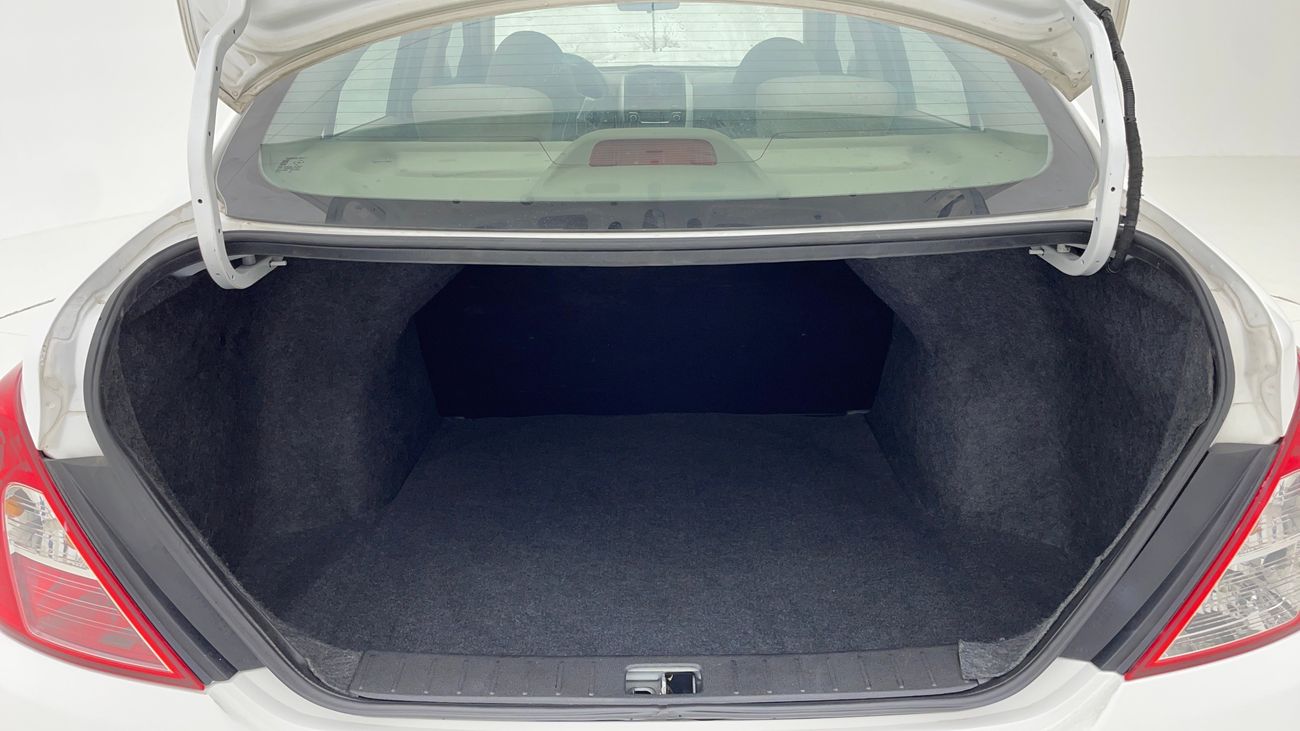 Nissan Sunny SV 1.5 | Zero Down Payment | Home Test Drive