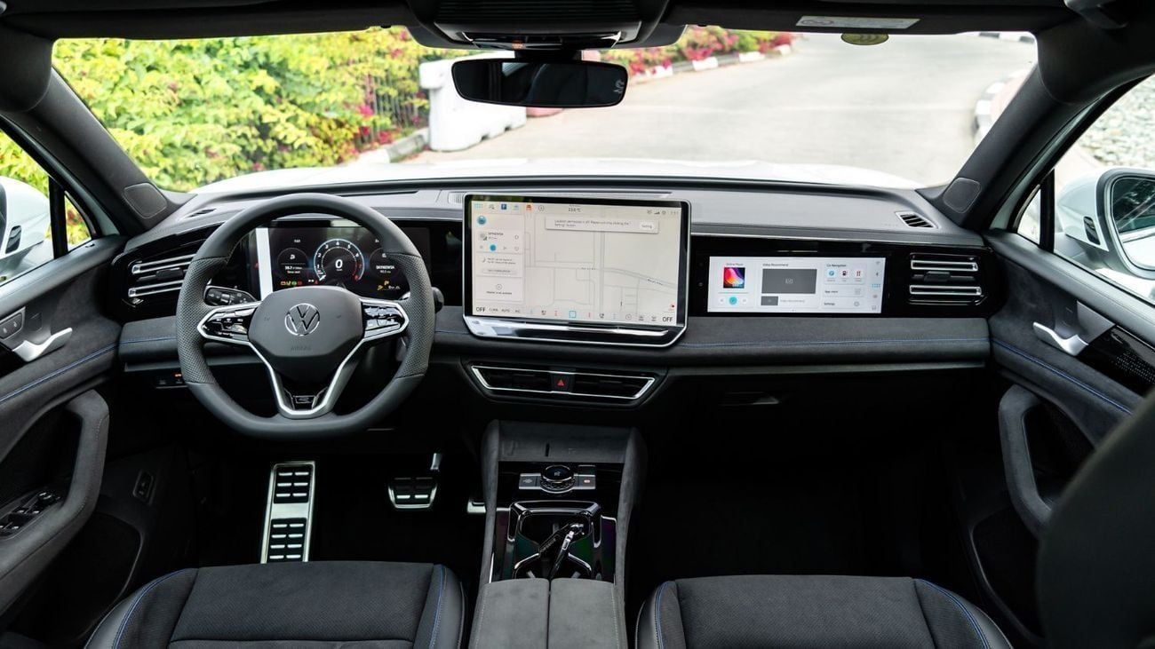 Volkswagen Tiguan 2025 | VOLKSWAGEN TIGUAN 380 TSI 4WD R-LINE INTELLIGENT PREMIUM - H.K - COOL BLACK KIT