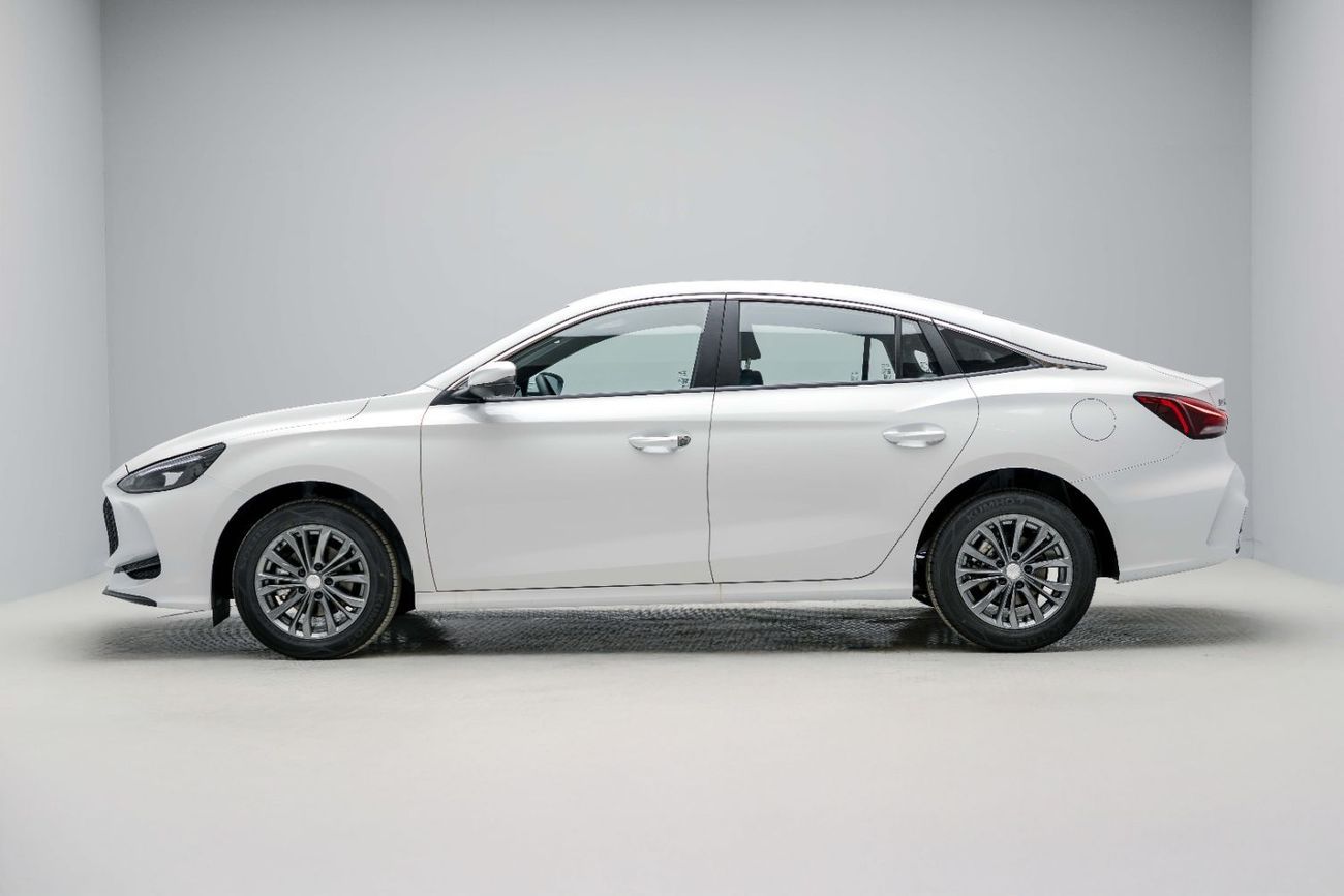 MG 5 Global Luxury 1.5L - White Inside Black | Export Only