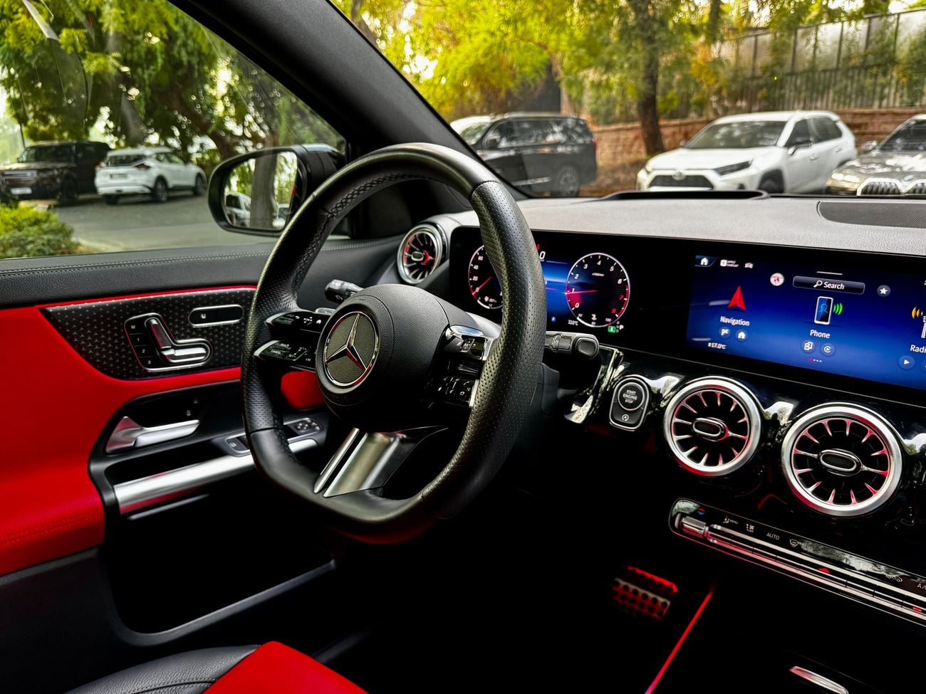 Mercedes Benz GLA 200 AMG PREMIUM