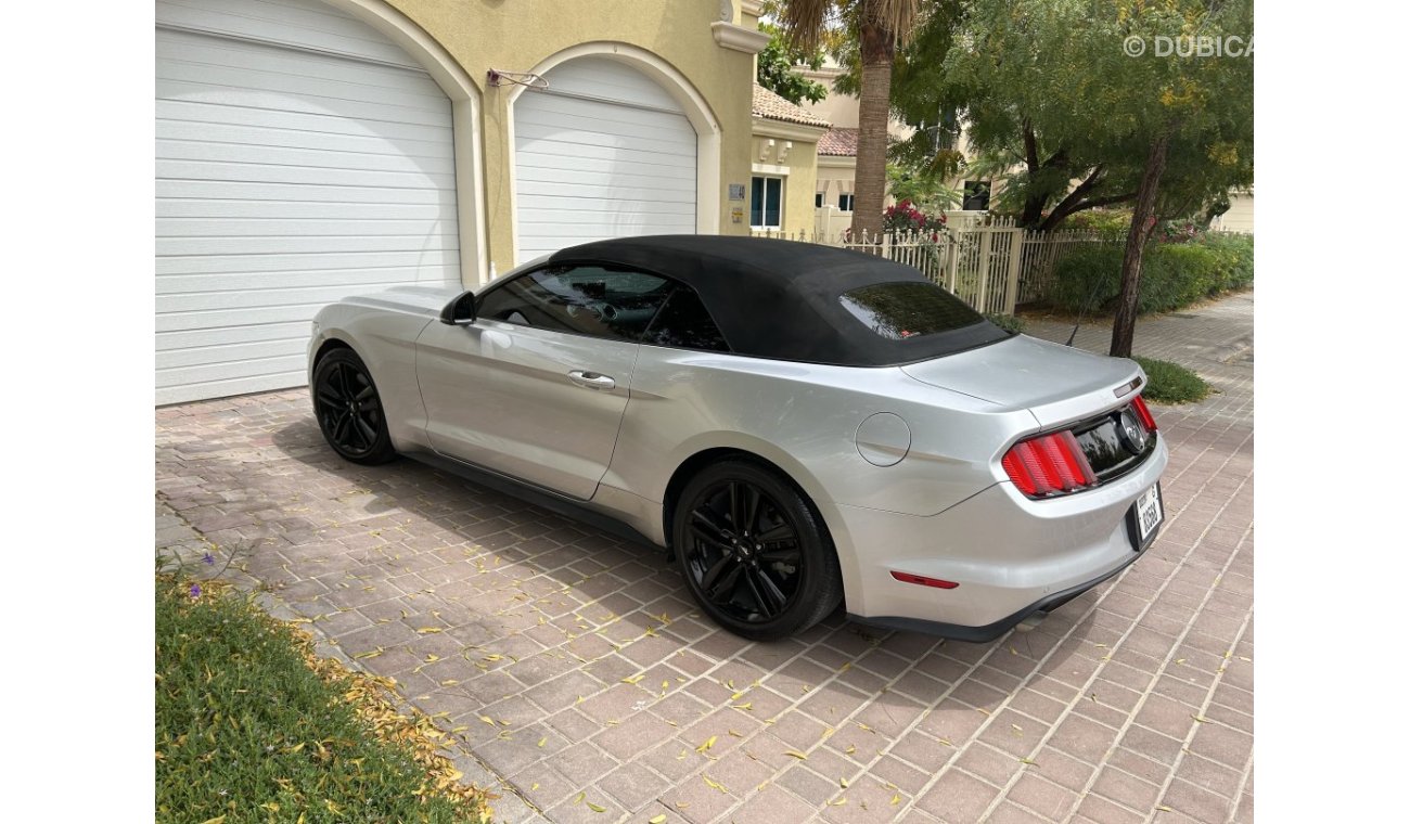 Ford Mustang ecoboost premium