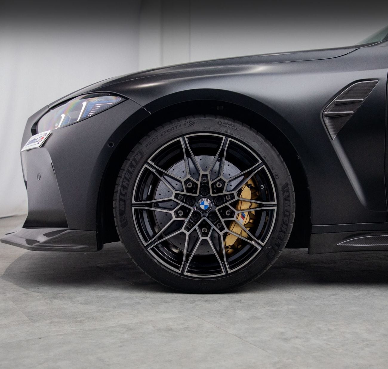 بي أم دبليو M3 xDrive COMPETITION