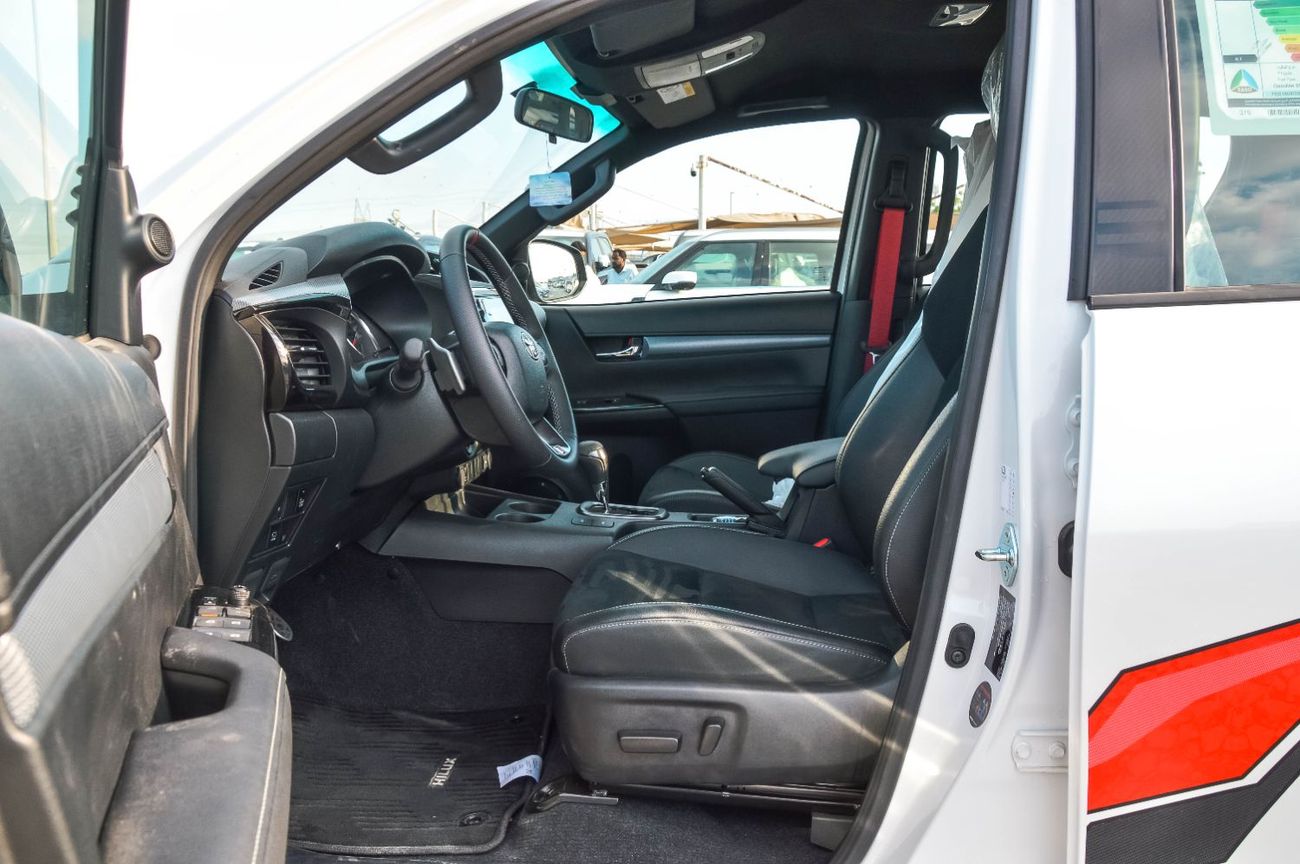 تويوتا هيلوكس GR Sport 4.0L TOYOTA HILUX GR RALLY 4.0L 4WD PETROL PICKUP 2025