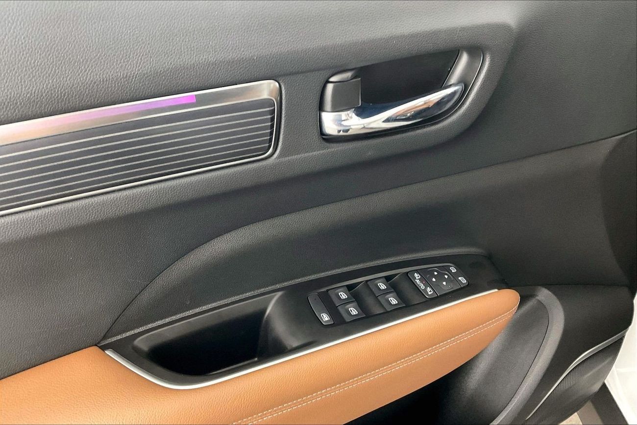 رينو كوليوس LE | National Day Celebration | شامل الضمان | 0 ﺪﻔﻋﺓ ﺃﻮﻟﻯ