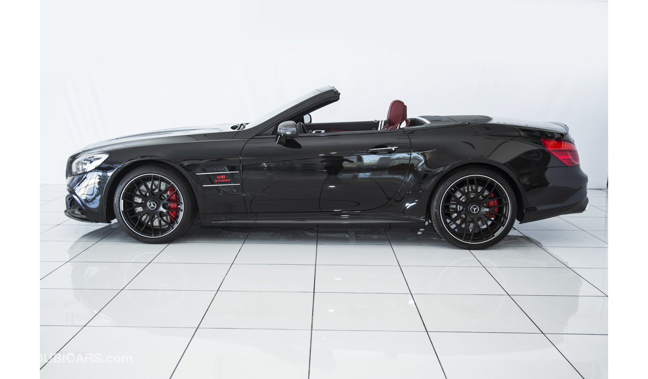 Mercedes-Benz SL 63 AMG Cabriolet MANAGER SPECIAL  **SPECIAL CLEARANCE PRICE** WAS AED 399,000 NOW AED 319,000