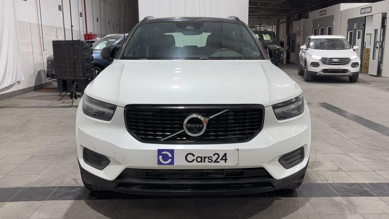 Volvo XC40 2022 T4 R DESIGN | AED 1110/Month | 0 DP | 30 Day Return | Warranty | Service History