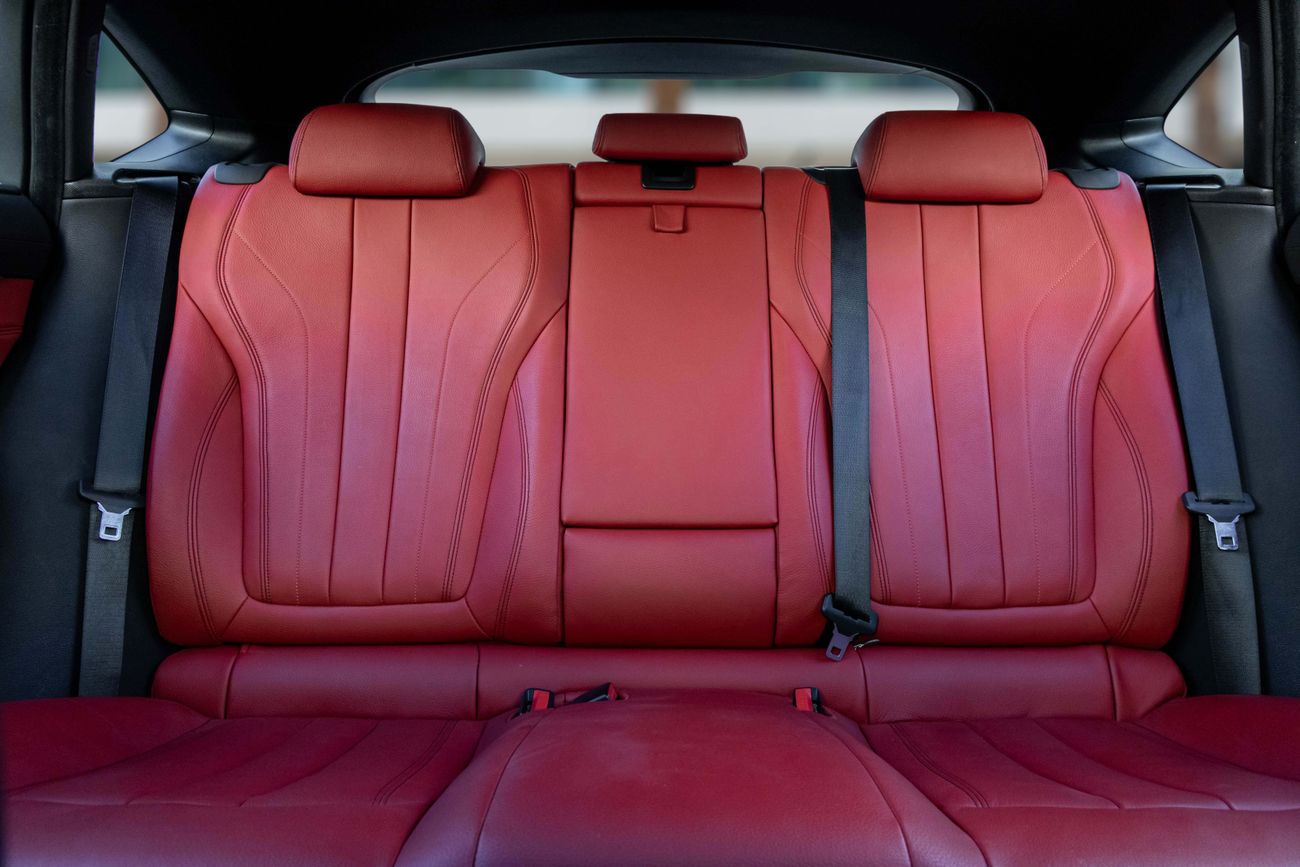 BMW X6 X6 Xdrive 50i | 2,057 P.M | 0% Downpayment | AGENCY RECORD!