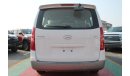 Hyundai H-1 2.4L Gasoline 12 Seats