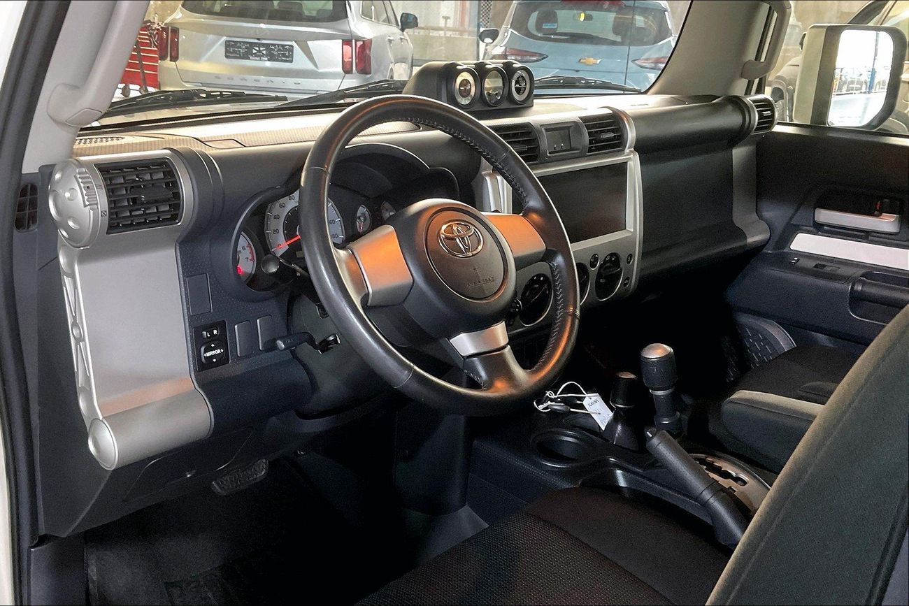 تويوتا إف جي كروزر GXR | شامل الضمان | 0 ﺪﻔﻋﺓ ﺃﻮﻟﻯ