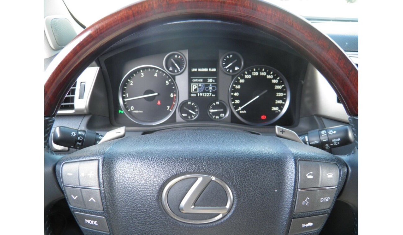 Lexus LX570 2013 REF#198