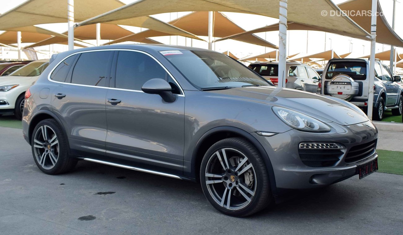 Porsche Cayenne S Full Service History GCC