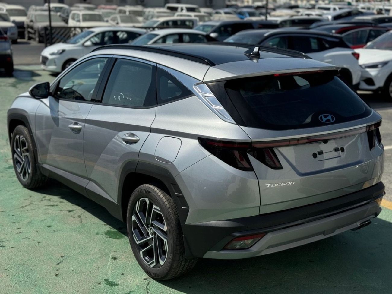 هيونداي توسون HYUNDAI TUCSON 1.6T - 2025 MODEL - SILVER COLOR