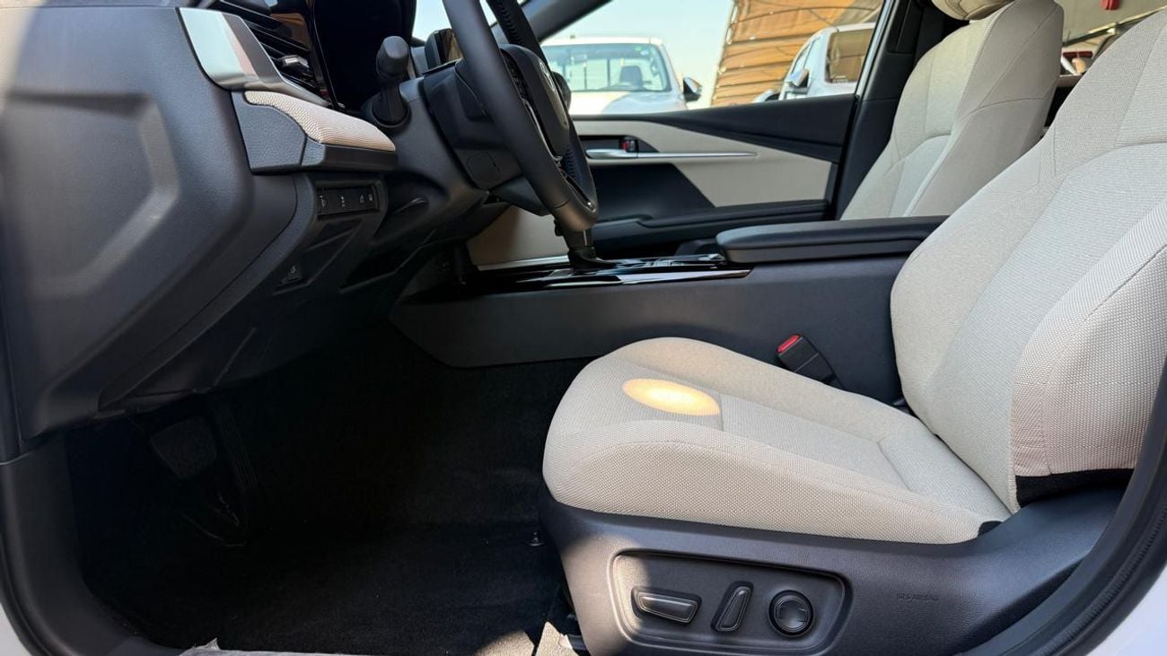 Toyota Camry Toyota Camry LE 2.5L Hybrid | 2025 | 0km | GCC