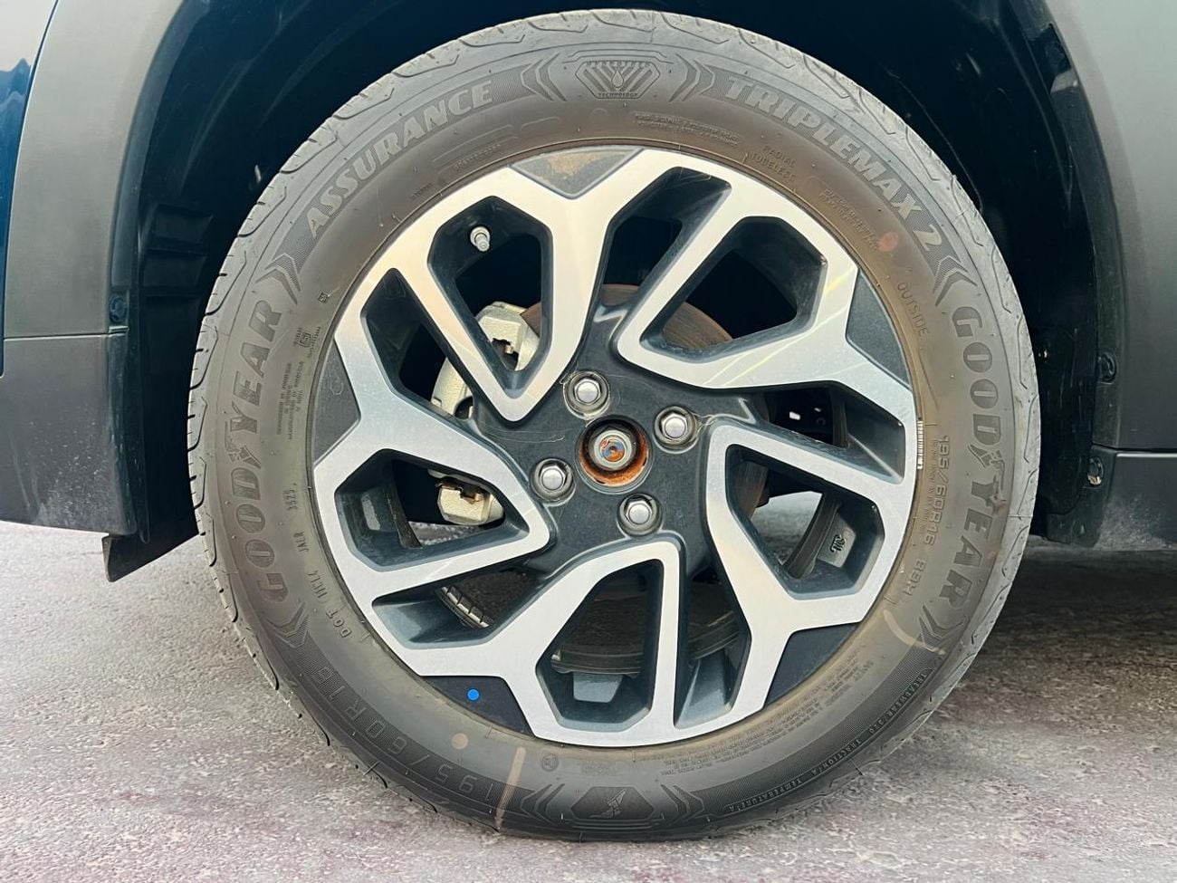 Suzuki Fronx GLX