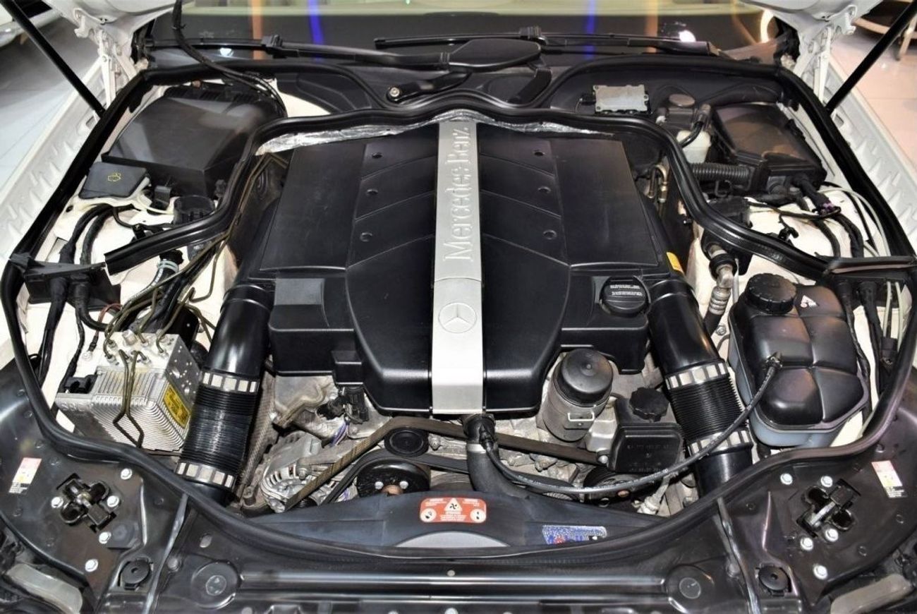 مرسيدس بنز E 320 EXCELLENT DEAL for our Mercedes Benz E320 ELEGANCE ( LIMOUSINE ) 2003 Model!! in White Color! GCC Sp